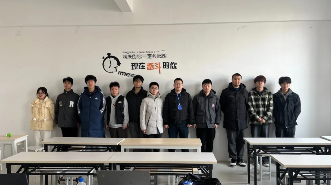 【结班留影】一直在默默努力的yp森林舞会官网-追求健康,你我一起成长